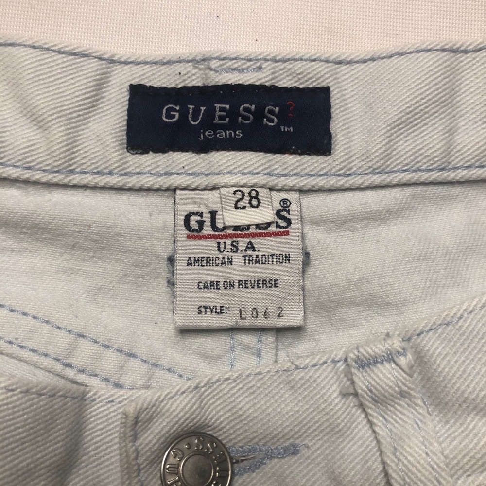 Vintage Guess Shorts - Picture 6 of 13
